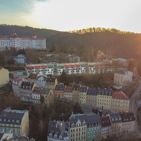 Imperial Apartment In Bohemia Residence By Rentez Karlovy Vary Esterno foto